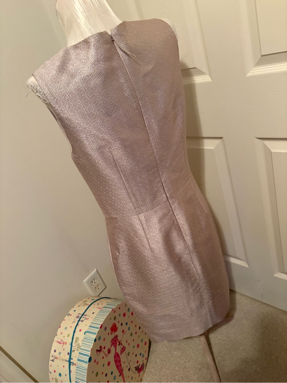 J. Mendel Shimmering Light champagne  glitter Sheath Dress size 10 $910 - Picture 7 of 10